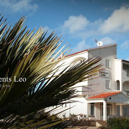 Apartments Leo 佩特坎内 外观 照片